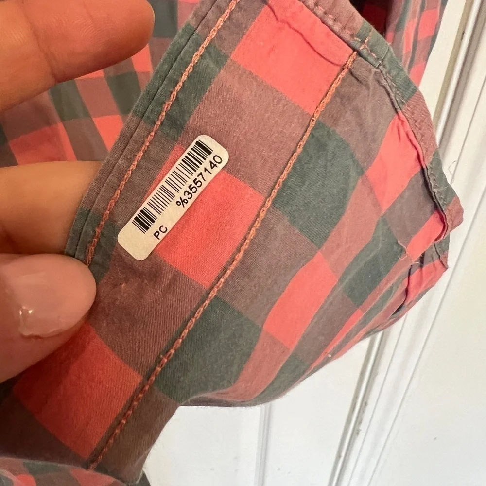 J. Crew Salmon Pink Checked Button Down Dress Shirt Men’s Size Large